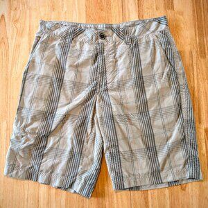 Columbia Men's Bermuda Shorts (White/Blue)